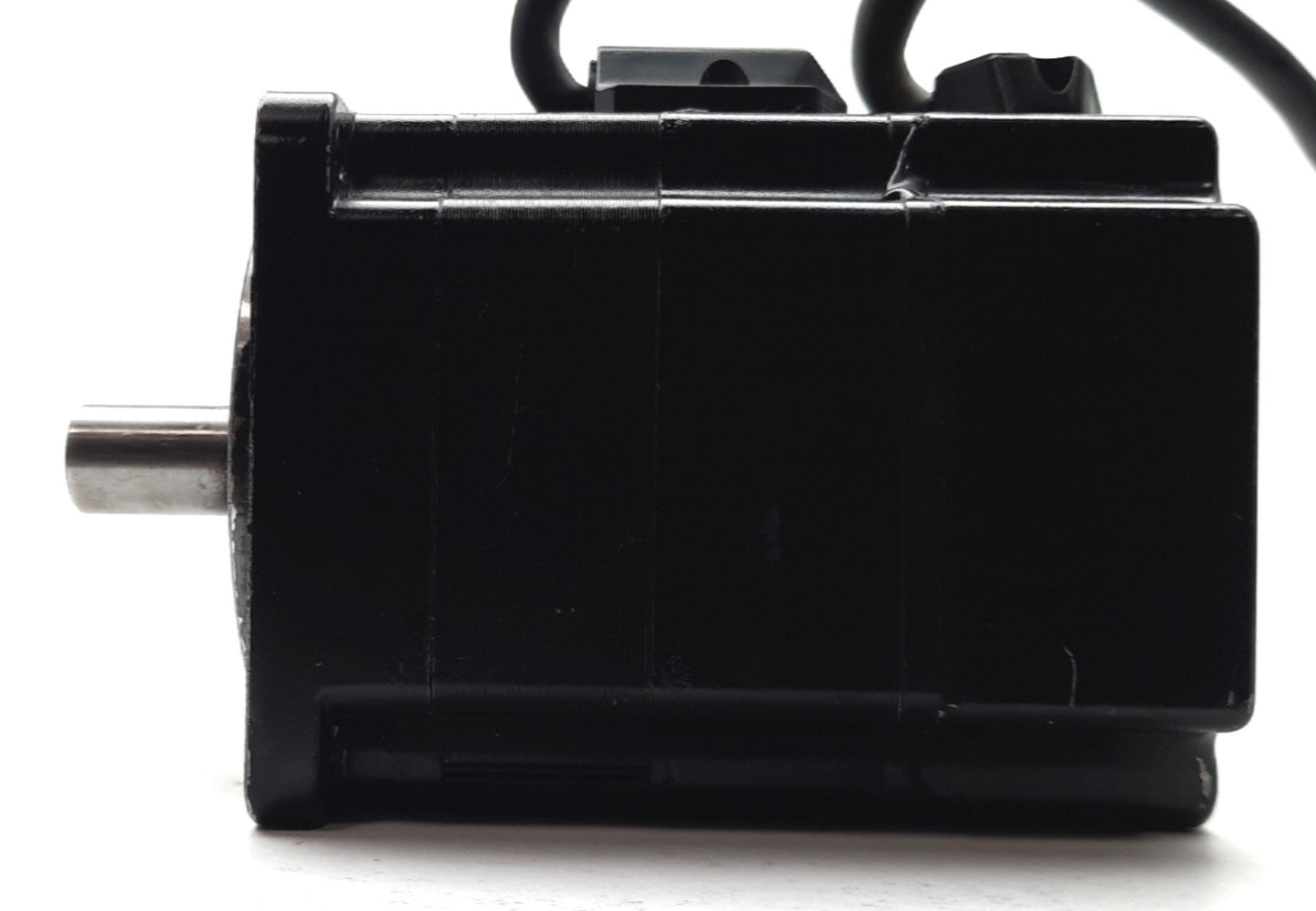 Used Reliance Electric LD-3009-L-H00A Servo Motor, 76mm Frame, 14mm Shaft, 2000PPR