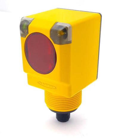 Used Banner Engineering Q40SP6LPQ Photoelectric Sensor Polarized 6m, 10-30VDC, PNP