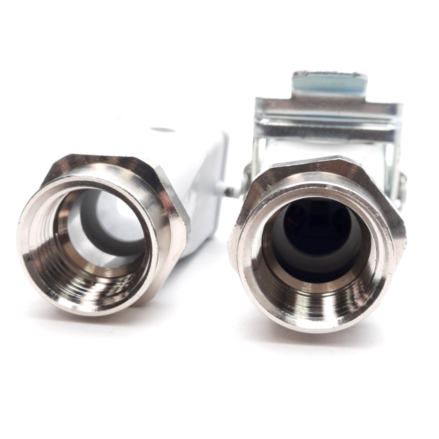 Used LAPP 104290NP & 104260NP Epic HA Cable Coupler Set 1/2in NPT, 0.84 x 0.84in