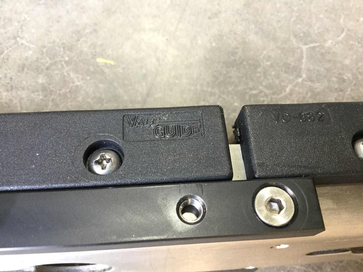 Used System Plast VG-685-SS-2-04 Valu Guide Heavy Duty Beadwall Roller Rail 2" x 48"