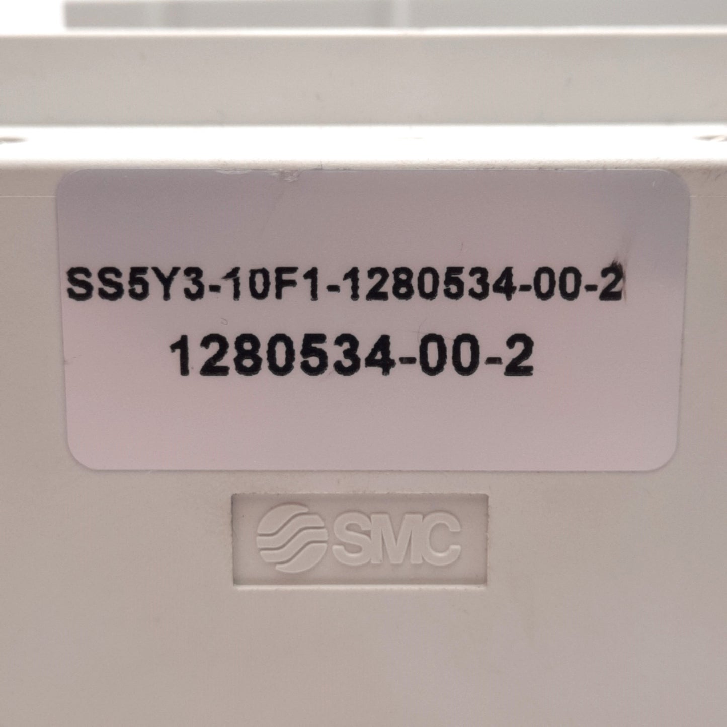 Used SMC SS5Y3-10F2-08B-C4 Pneumatic Manifold, ø4mm One-Touch, 0.7MPa, D-Sub 25-Pin