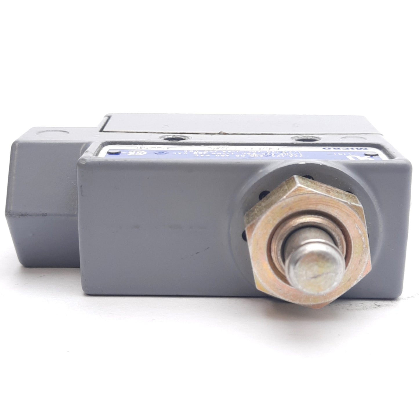 Used Honeywell Micro Switch BME6-2RQ Limit Switch SPDT 22A @ 125/250/480VAC 1/2in NPT