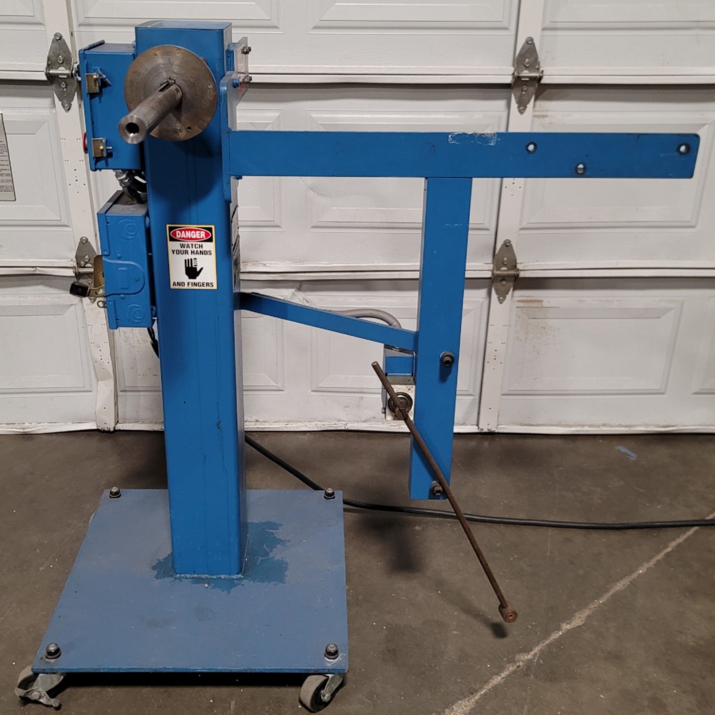 Used Progressive Machine Co 609-RH Powered Payoff Unwinder 11.5"W Spindle, 120VAC
