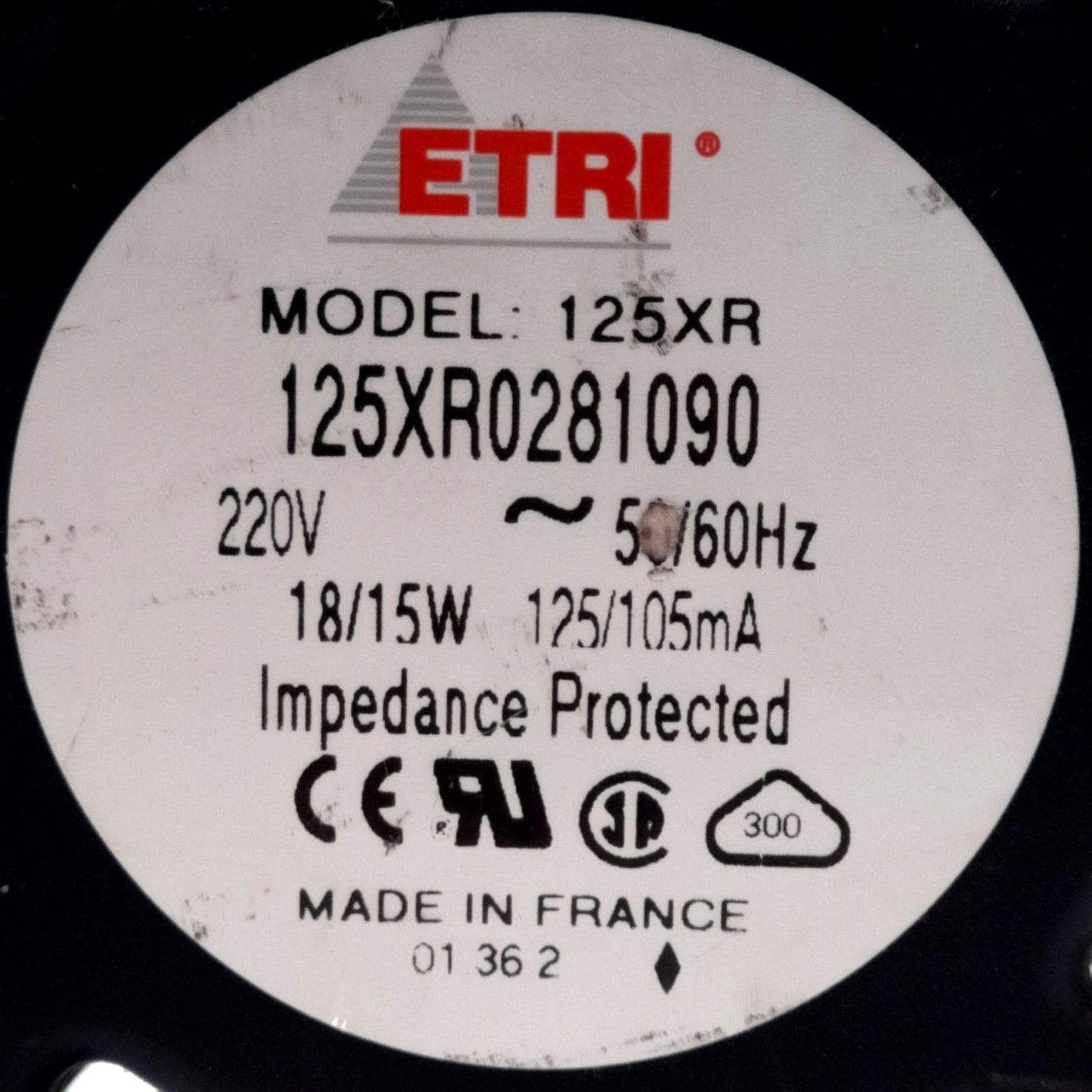 Used ETRI 125XR0281090 Cooling Fan, 220VAC 15W, 112.36CFM, 3200RPM, 48dBA, 4.75x4.75"