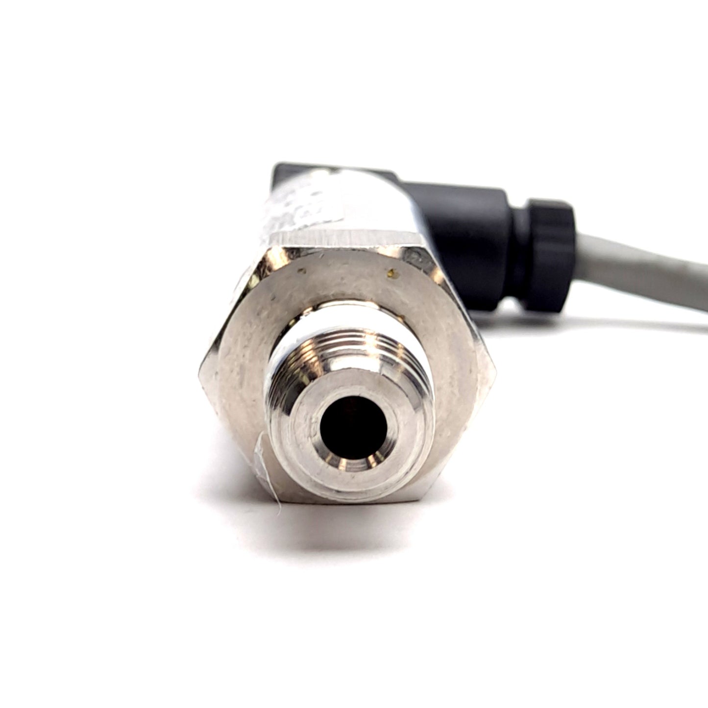 Used Dwyer 626-14-GH-P1-E4-S1 Pressure Transmitter, 4-20mA Output, 0-500psi