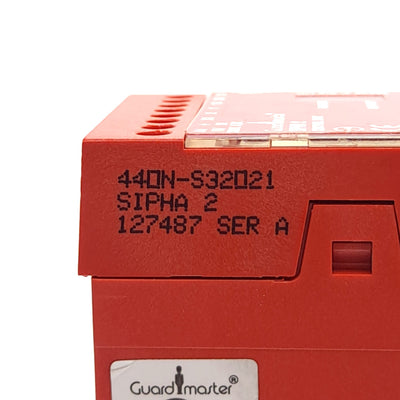 Used Allen Bradley 440N-S32021 SIPHA 2 Control Unit Safety Relay 24V/110/230VAC