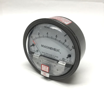 Used Dwyer 2010C Magnehelic Differential Pressure Gauge, 0-10" of Water, 15psi, ⅛"NPT