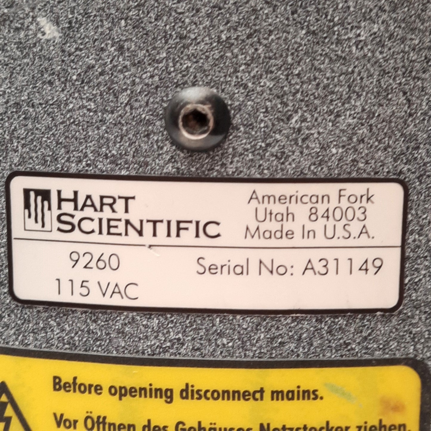 Used Hart Scientific 9260 Mini Fixed-Point Cell Furnace 50-680°C, (4x) ø10mm Wells