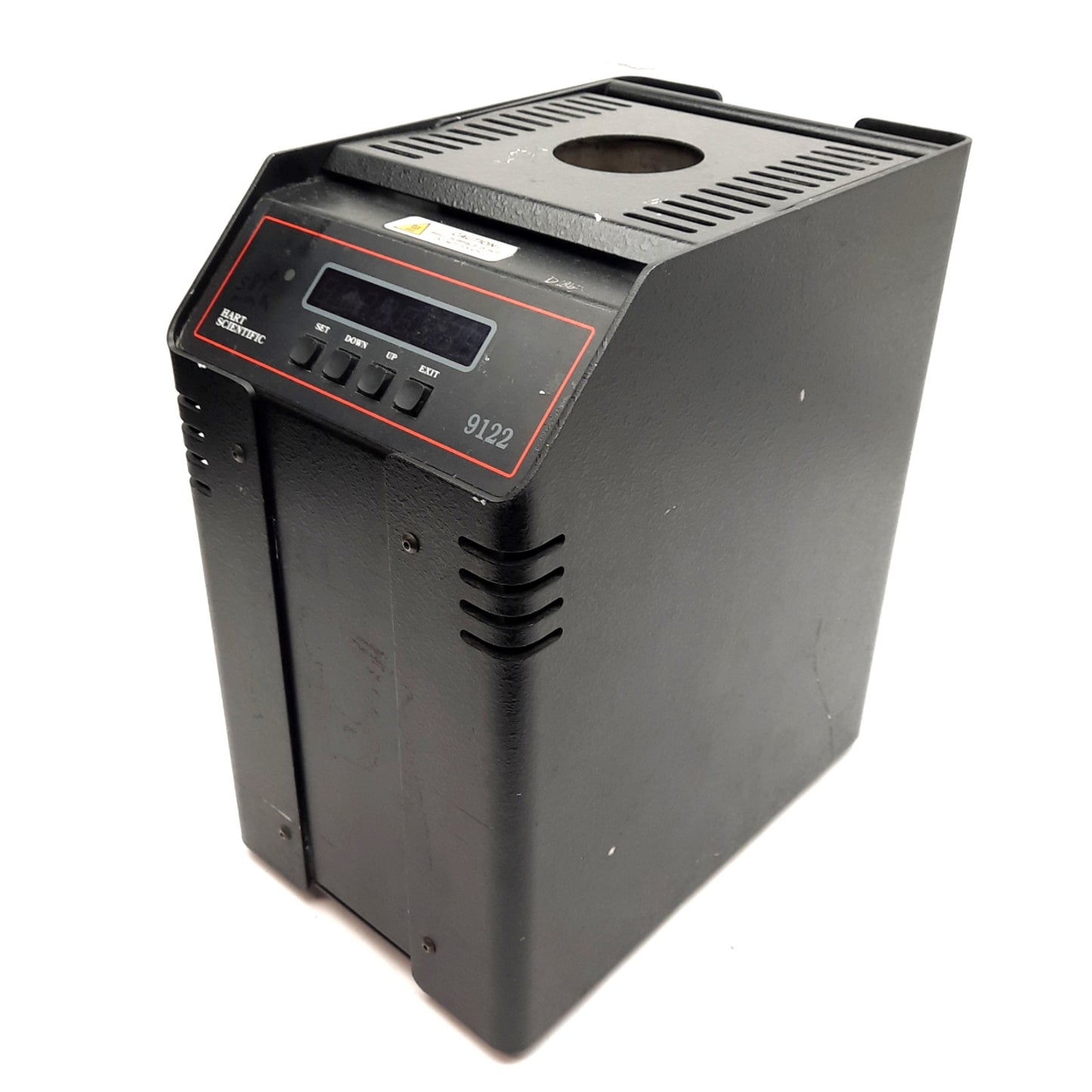 Used Hart Scientific 9122 Dry-Well Calibrator 35-580°C, (4x) ø3/4in Test Wells 115VAC