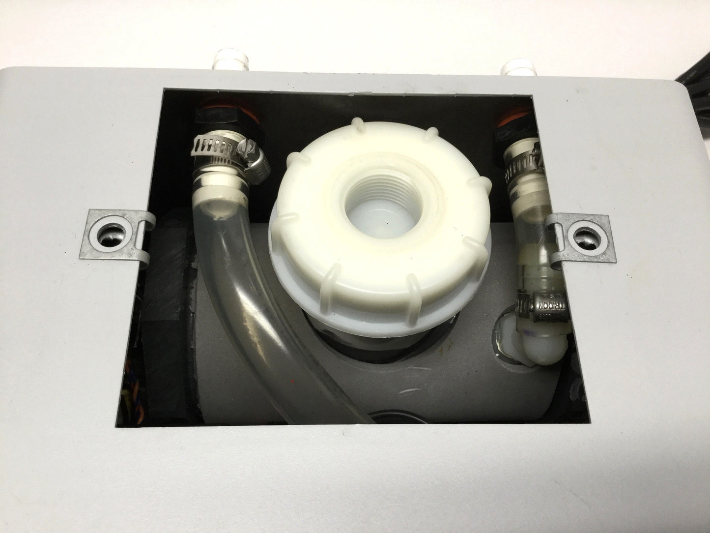 Used PolyScience 210 Temp Controlled Heated Water Recirculator 70°C 750W 120VAC 3GPM