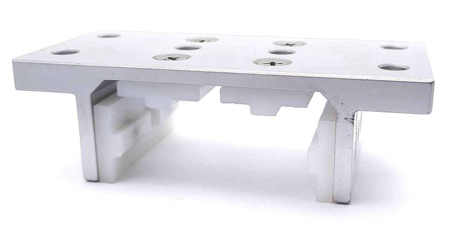 Used 80/20 6723 Double Flange Short Standard Linear Bearing 4 Slot Mount 10 Series