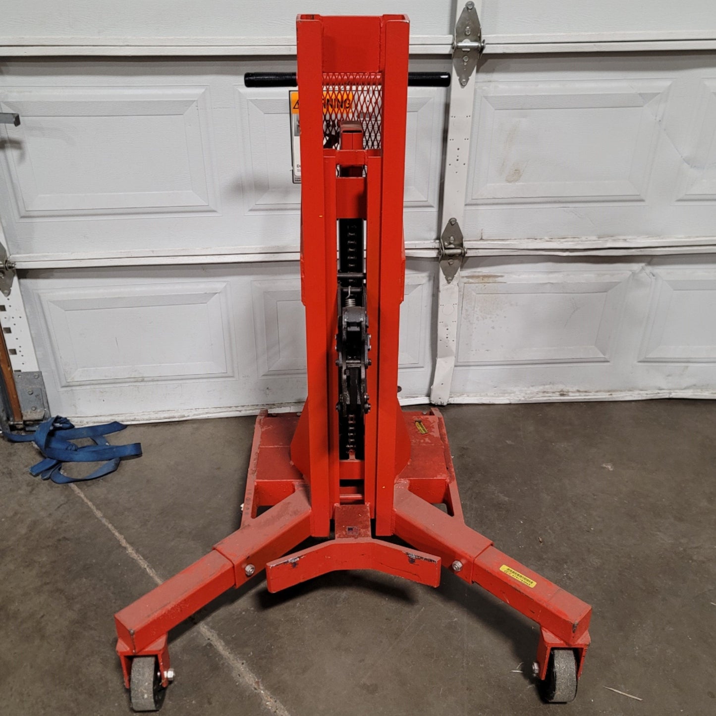 Used Wesco DM1100 240150 Gator Grip Ergonomic Drum Handler 1100lbs Capacity 19" Lift