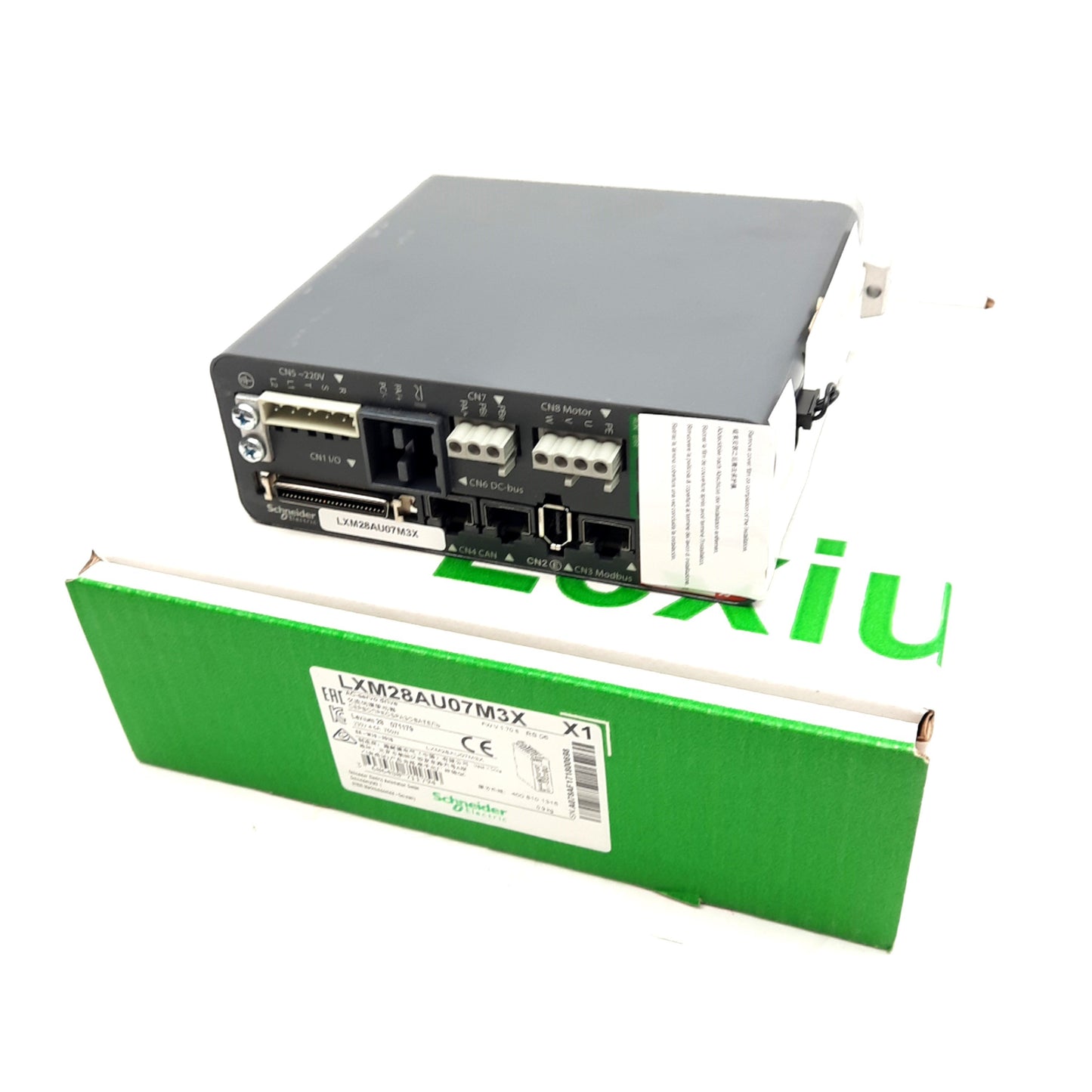 New Schneider Electric LXM28AU07M3X Lexium 28 Servo Drive, 1/3-Phase 220VAC, 750W