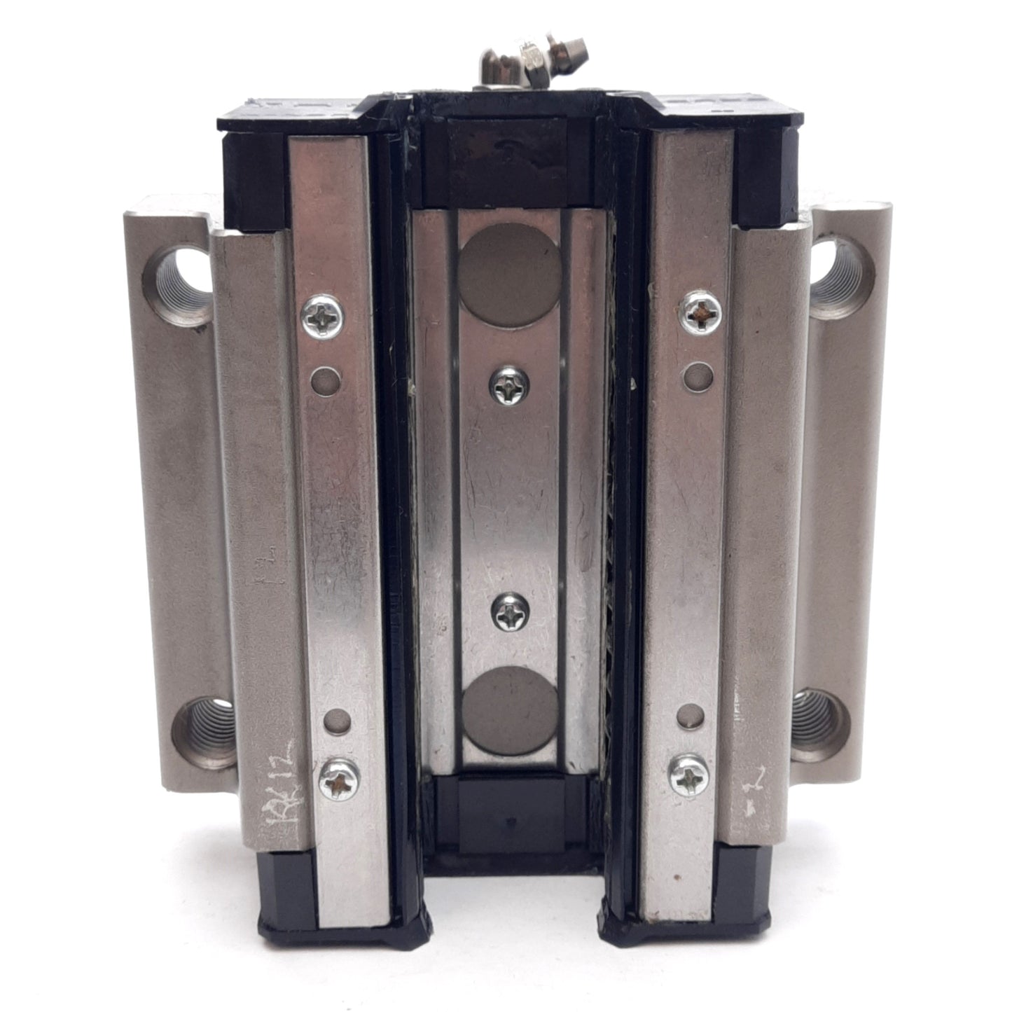 New THK HSR35A1SSC1 Linear Guide Block, 109.4x100x40.5mm, M10 Mounting Holes, 53.9kN