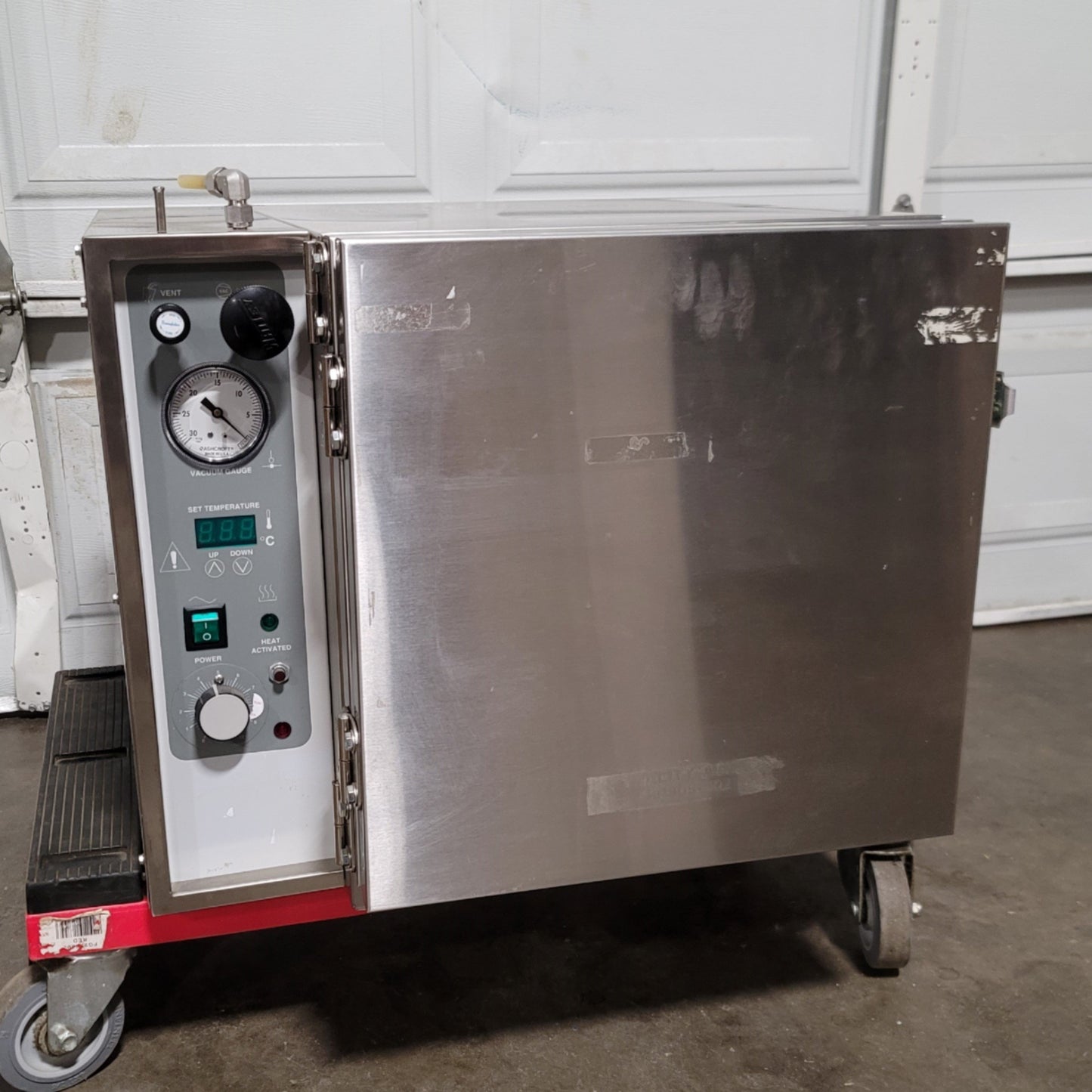 Used VWR Shel Lab 1430M Signature Vacuum Oven 1.7cu.ft, 40°C To 260°C, 120VAC, 8.3A