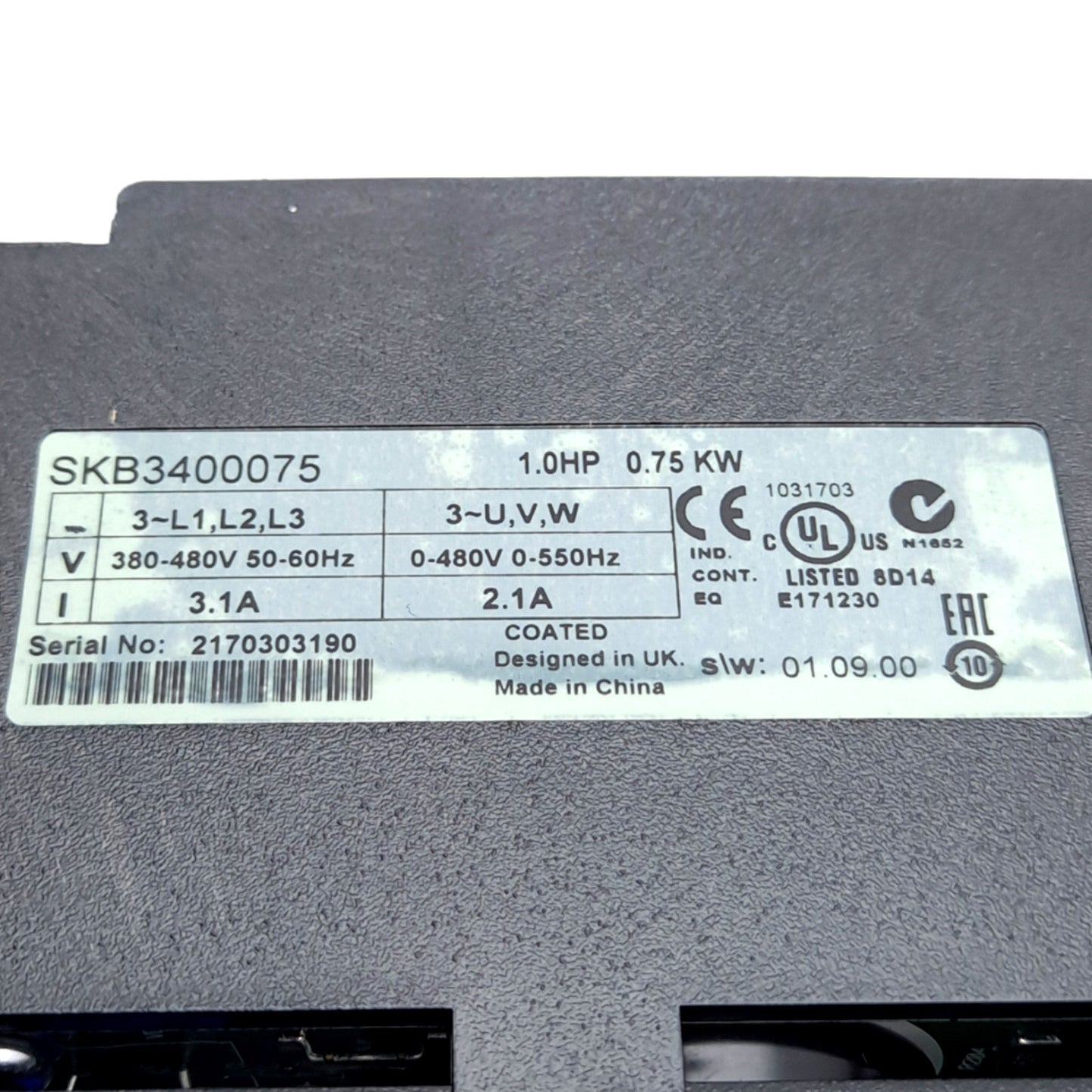 New Emerson/Control Techniques SKB3400075 Commander AC Drive, 1HP, 3-Phase 480VAC