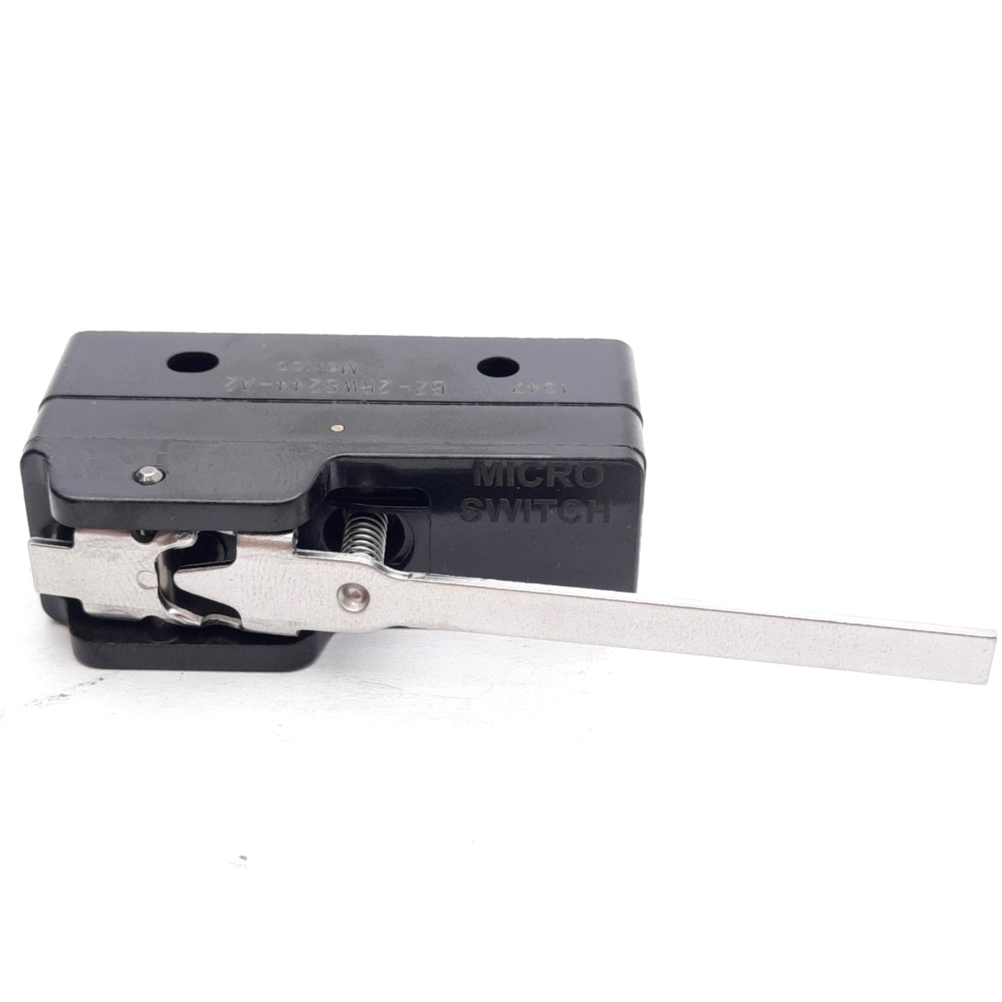 New Lot of 5 Honeywell BZ-2RW8244-A2 Large Basic Switch, Lever, SPDT, 125V 5A