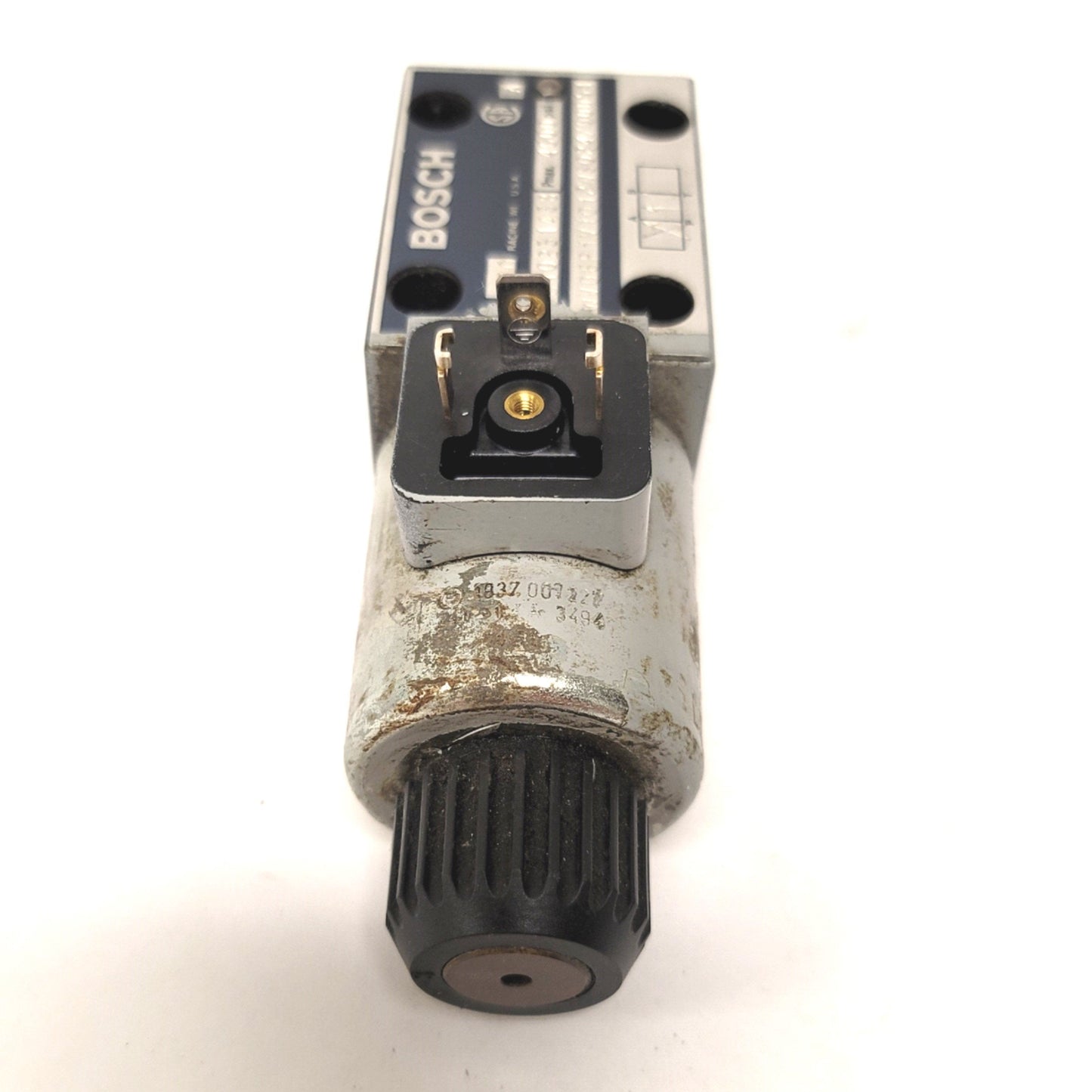 Used Bosch Rexroth 9810231438 Hydraulic Valve 4600psi 24VDC Coil 2-Position 3-Way