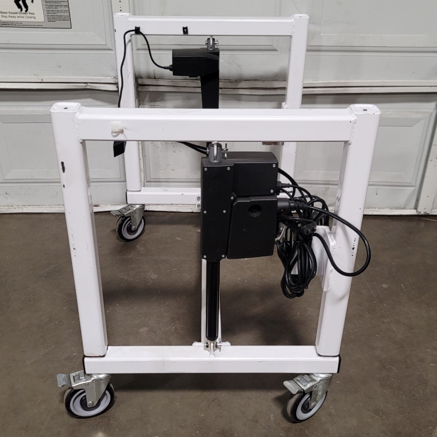 Used LTW E2 Ergonomic Adjustable Height Industrial Machine Base 36"W x 24"D, 12" Lift