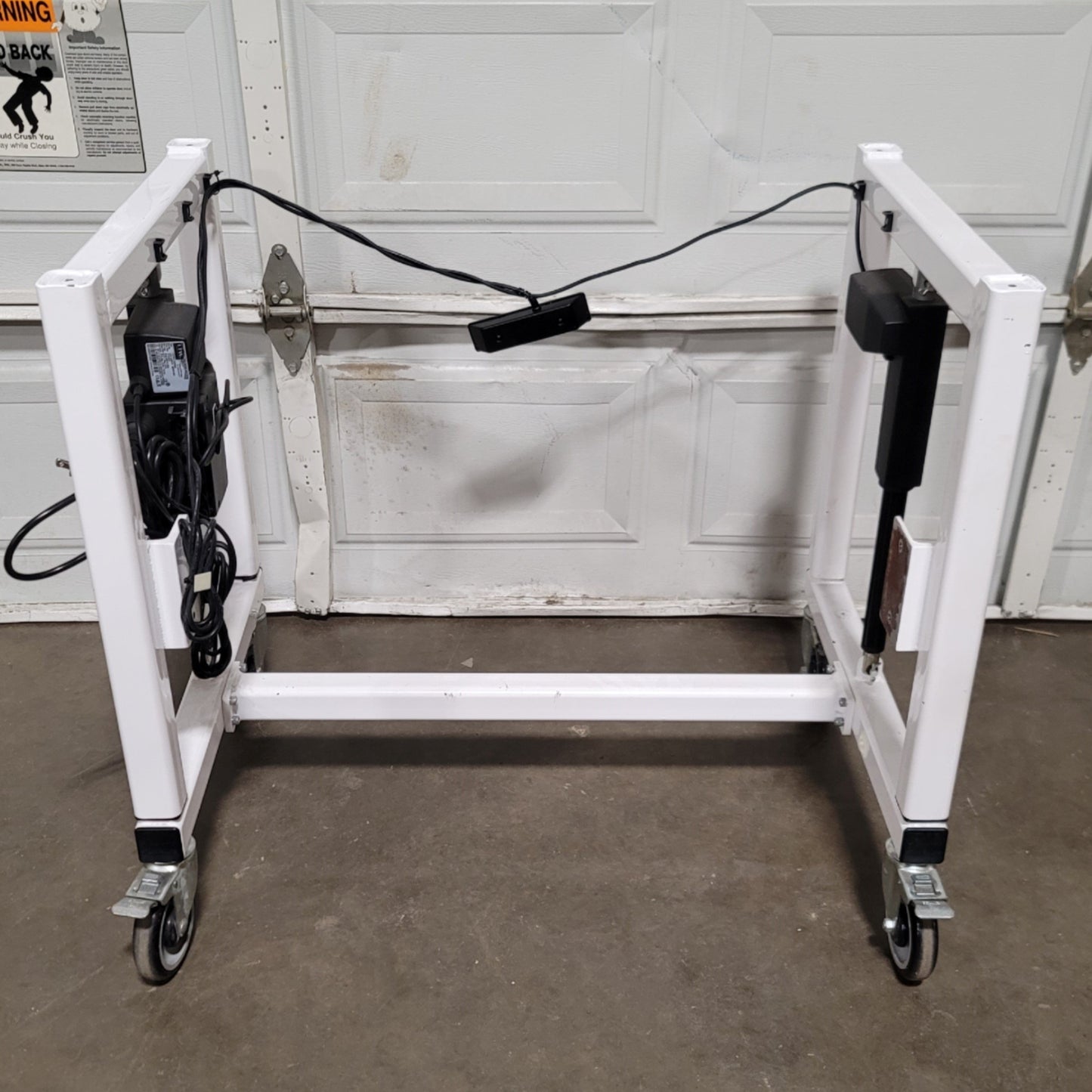 Used LTW E2 Ergonomic Adjustable Height Industrial Machine Base 36"W x 24"D, 12" Lift