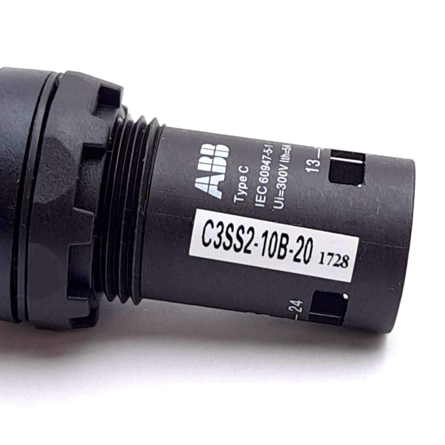 New – Open box Lot of 2 ABB C3SS2-10B-20 Selector Switch, 2x N.O., Momentary/3-Position