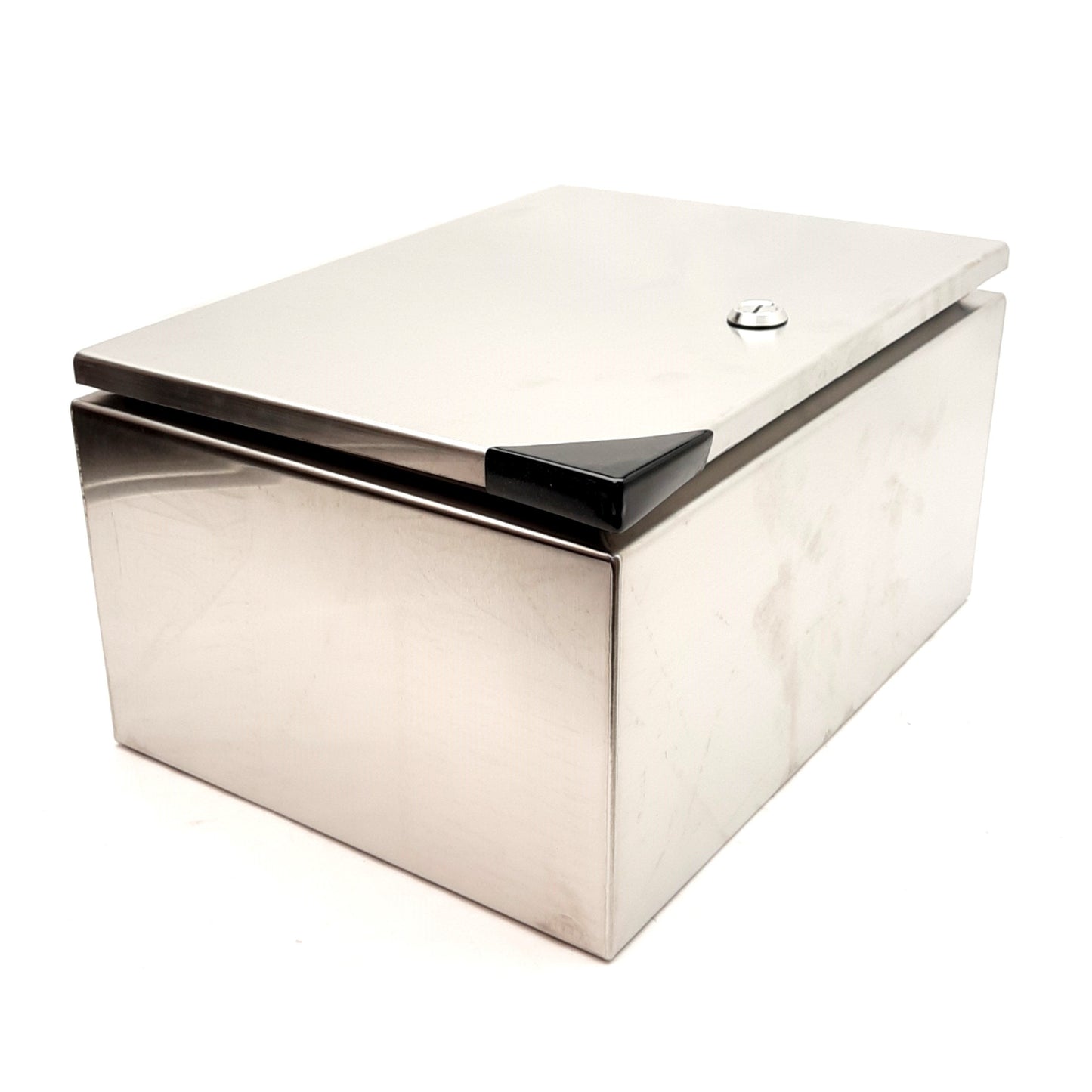 New Rittal WM161208N4 Stainless Steel Enclosure, Wall Mount, 16x12x8in, IP66