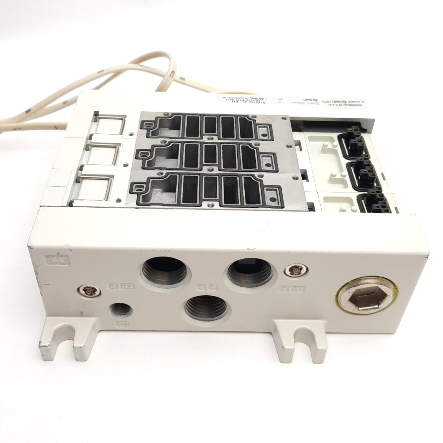Used SMC VV5Q41-03COLD2-W Plug-In Manifold, 3 Stations, 3m Lead Wire, 1.0MPa