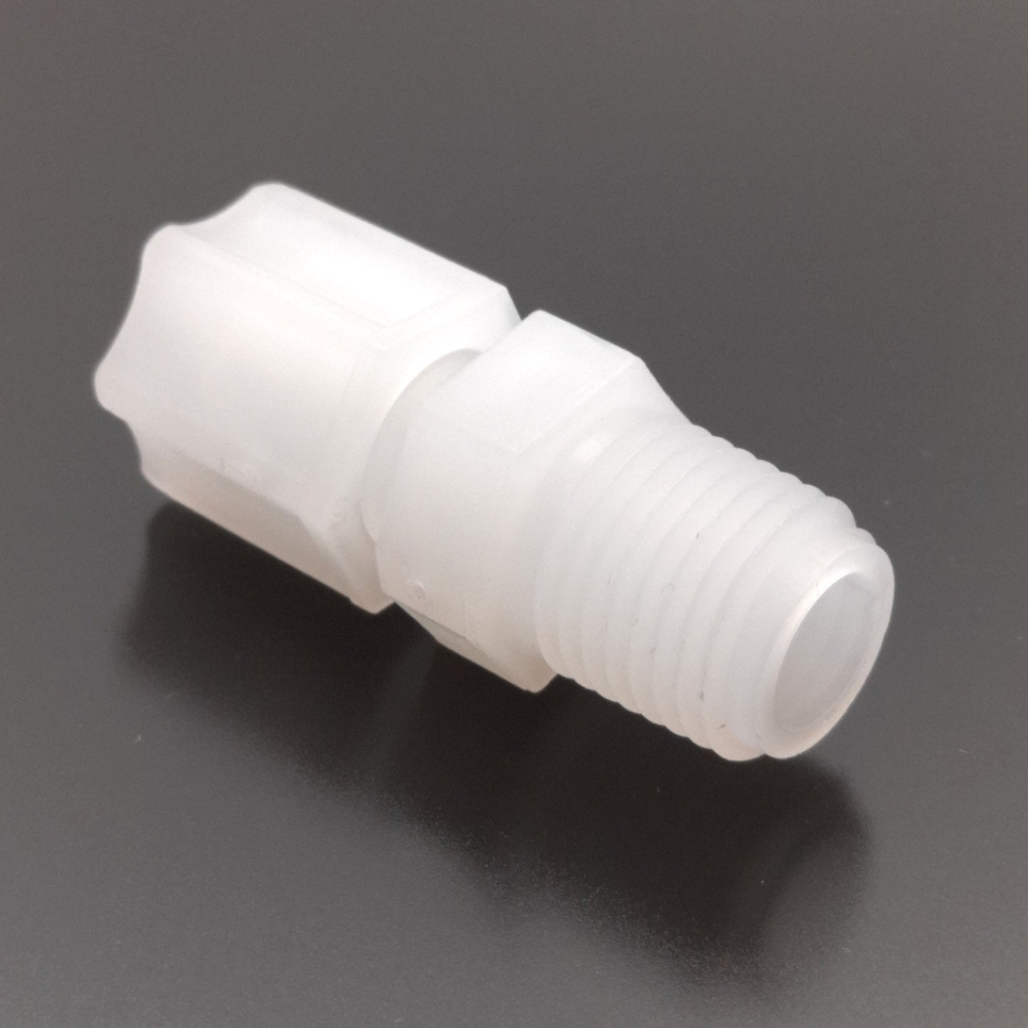 New – Open box Lot of 10 Jaco 10-4-4-K-PG Compression Fittings, 1/4" Tube to 1/4" NPT Male