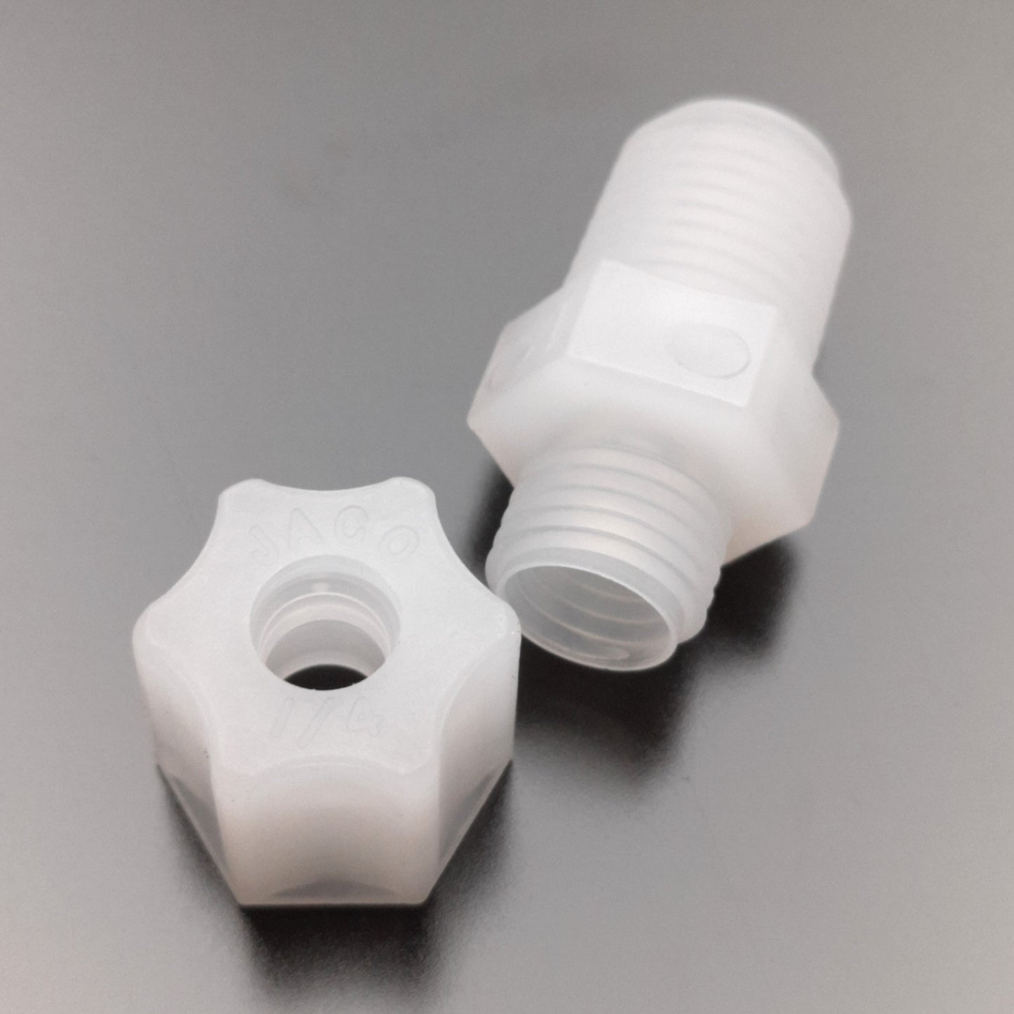 New – Open box Lot of 10 Jaco 10-4-4-K-PG Compression Fittings, 1/4" Tube to 1/4" NPT Male