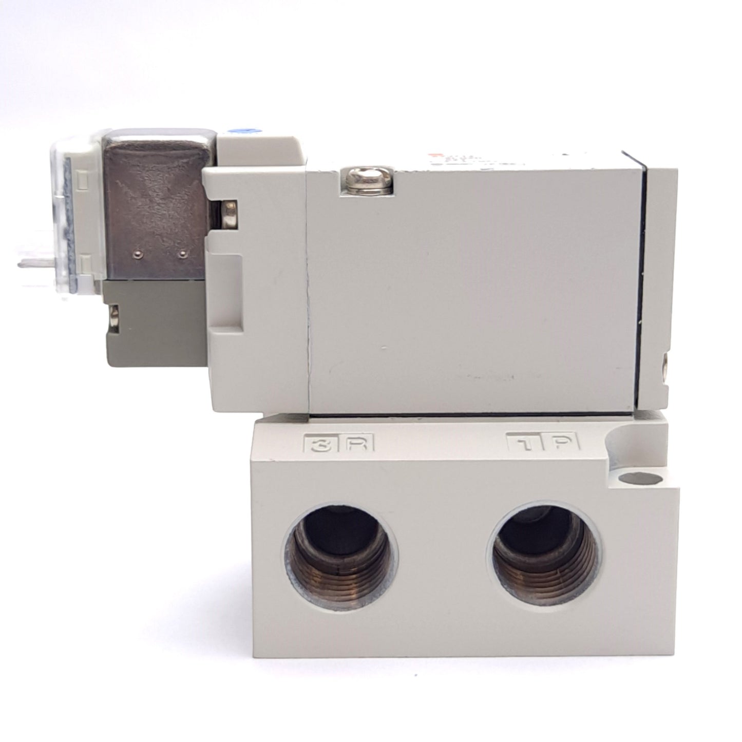 New SMC SYJ714-5LOZD-02T Solenoid Valve, 3-Port, 0.15-0.7MPa, 1/4in NPTF Ports