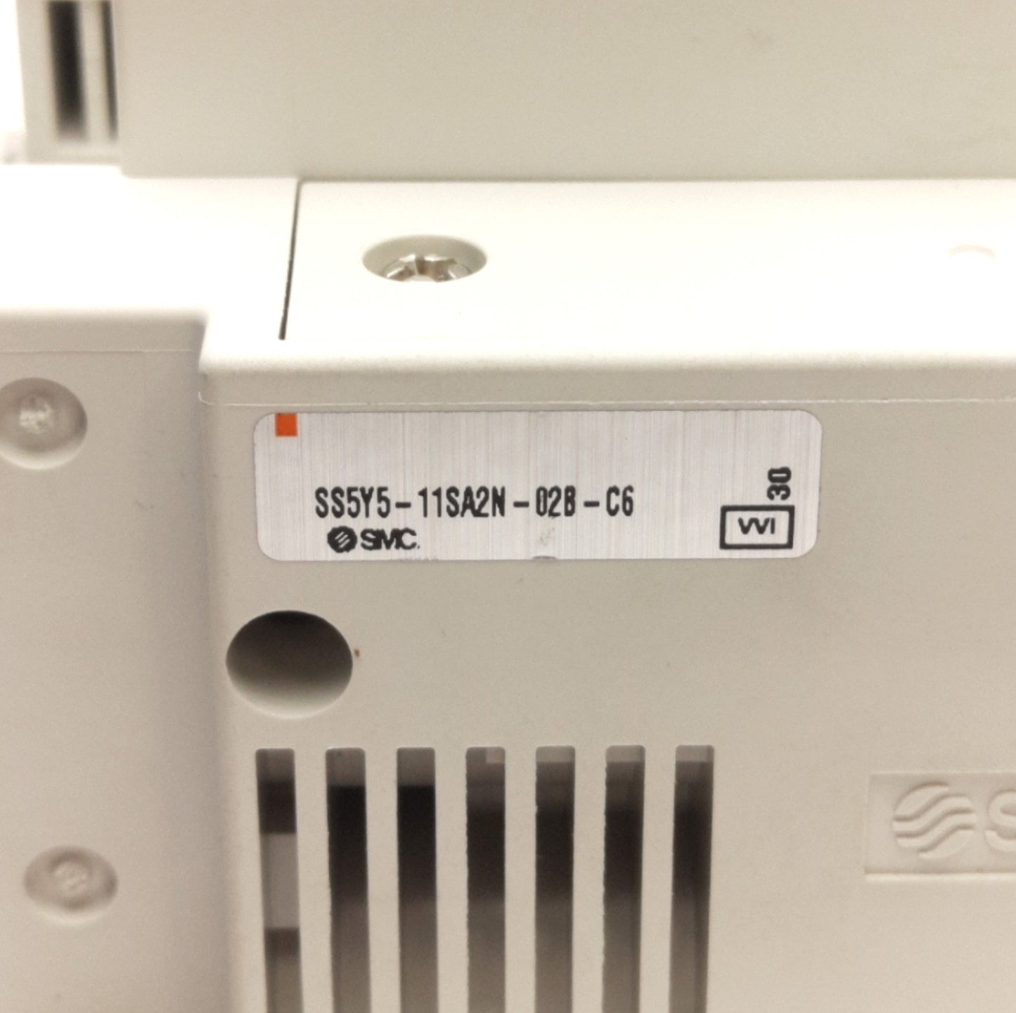 New SMC SS5Y5-11SA2N-02B-C6 EX500 Pneumatic Manifold 2-Station,16 Outputs PNP, 24VDC