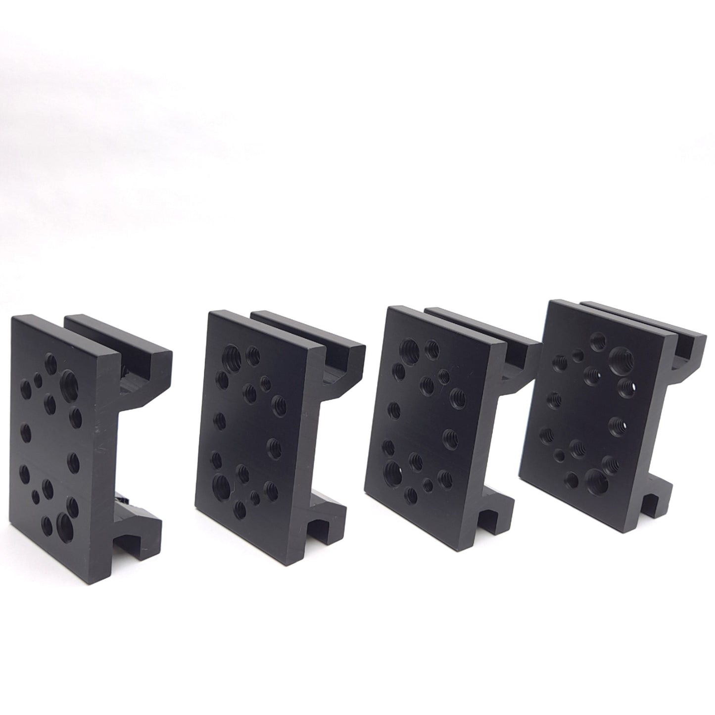 New – Open box Omron STI LCMK-4 43760 Light Curtain Mounting Kit, Multi-Use Clamp