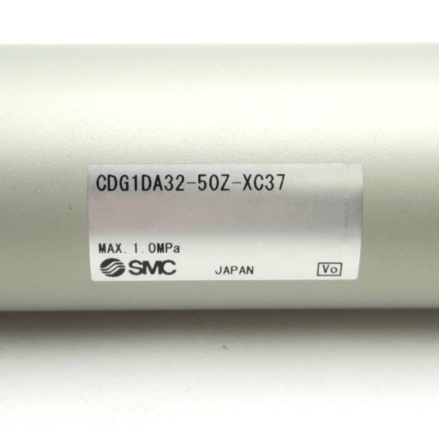 New SMC CDG1DA32-50Z-XC37 Pneumatic Cylinder 32mm Bore, 50mm Stroke, Rc1/8 Ports