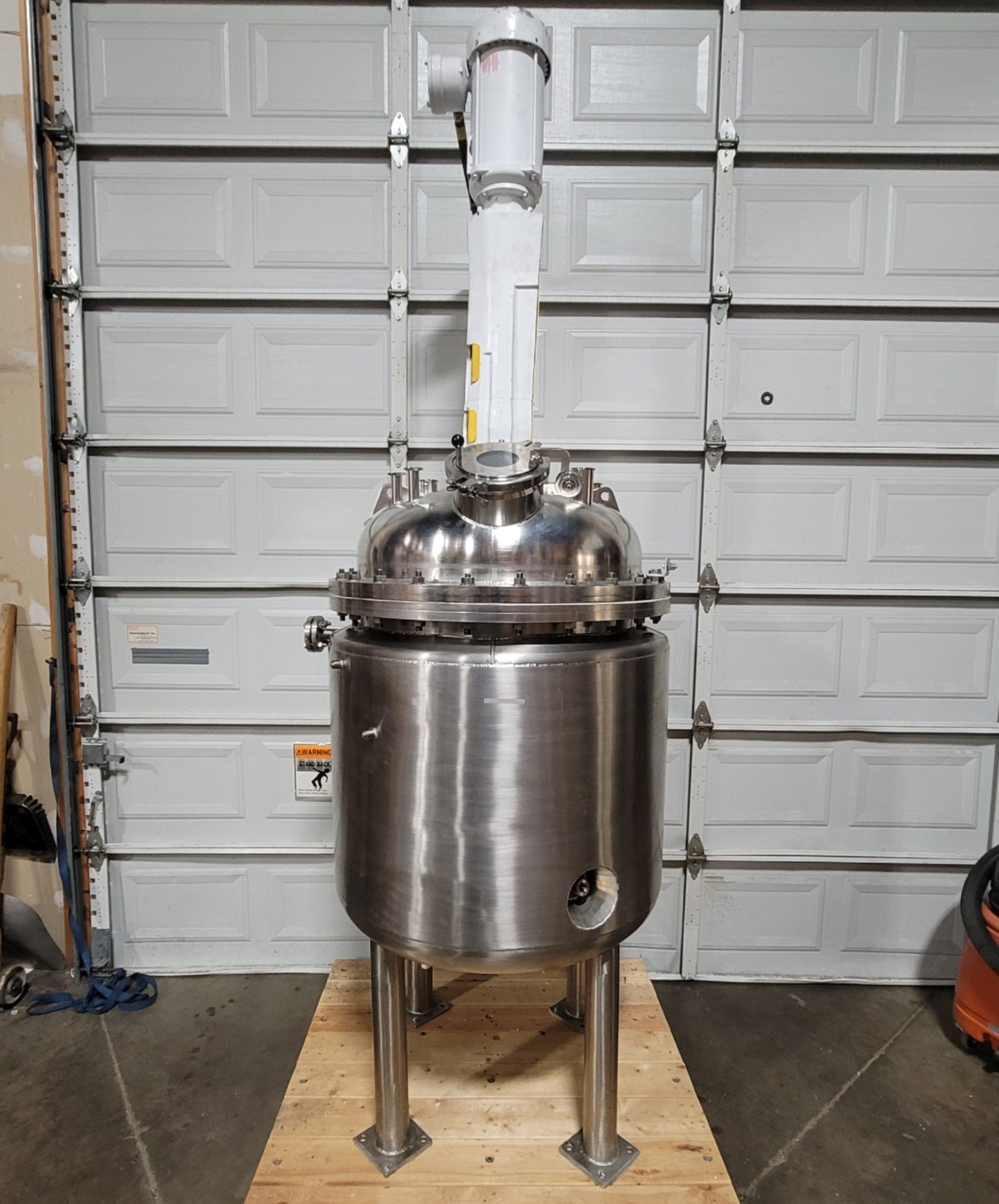 Used Steel-Pro Incorporated RS-101 100 Gallon Reactor Tank With Lightnin X1S500 Mixer