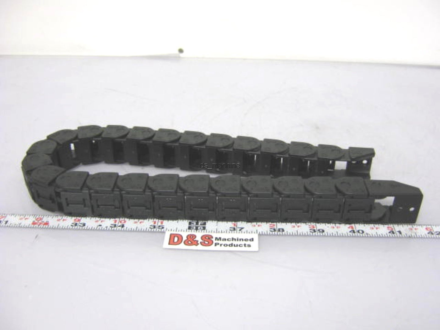 Used Igus R28 09 1.1 Energy Cain 21" Overall Length 5/8" Wide 1/2" Deep