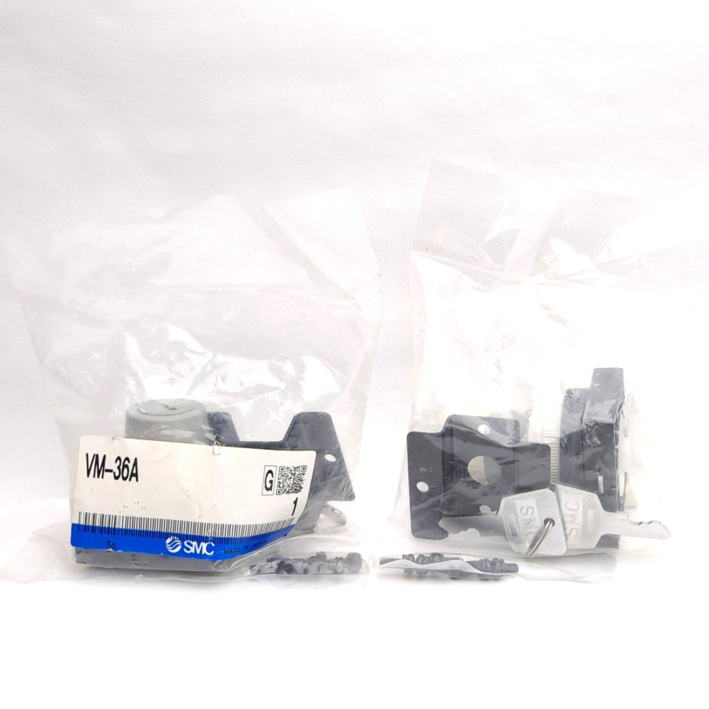 New Lot of 2 SMC VM-36A Selector Key Lock Actuator, 2-Position,For VM100/VM200/VM400