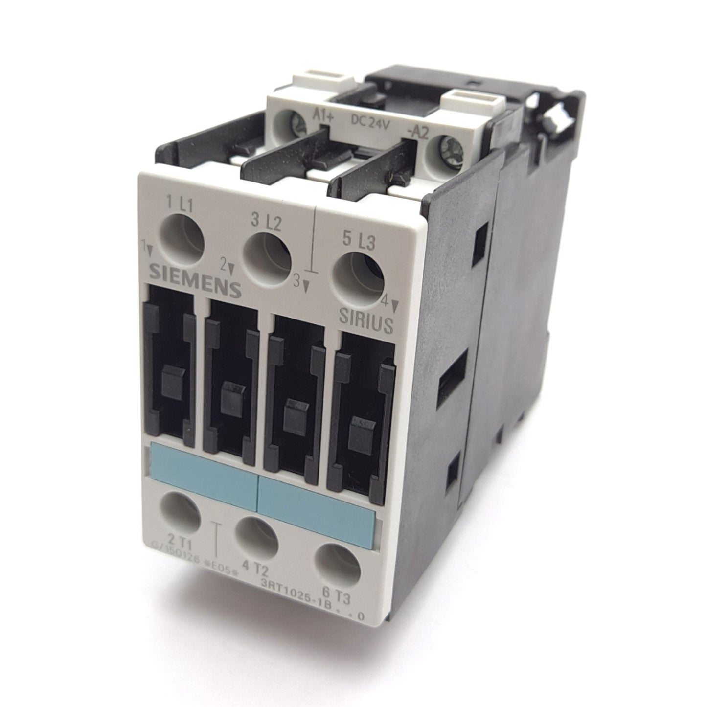 New – Open box Siemens 3RT1025-1BB40 Power Contactor, 3-Pole, 24VDC Coil, 35A 600VAC Contact