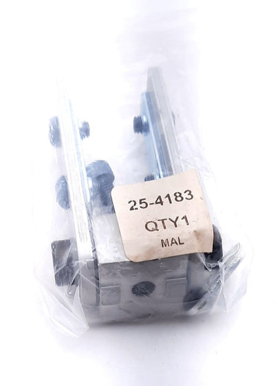 New 80/20 25-4183 90 Degree Dynamic Pivot Assembly w/Dual Straight Arms 25 Series