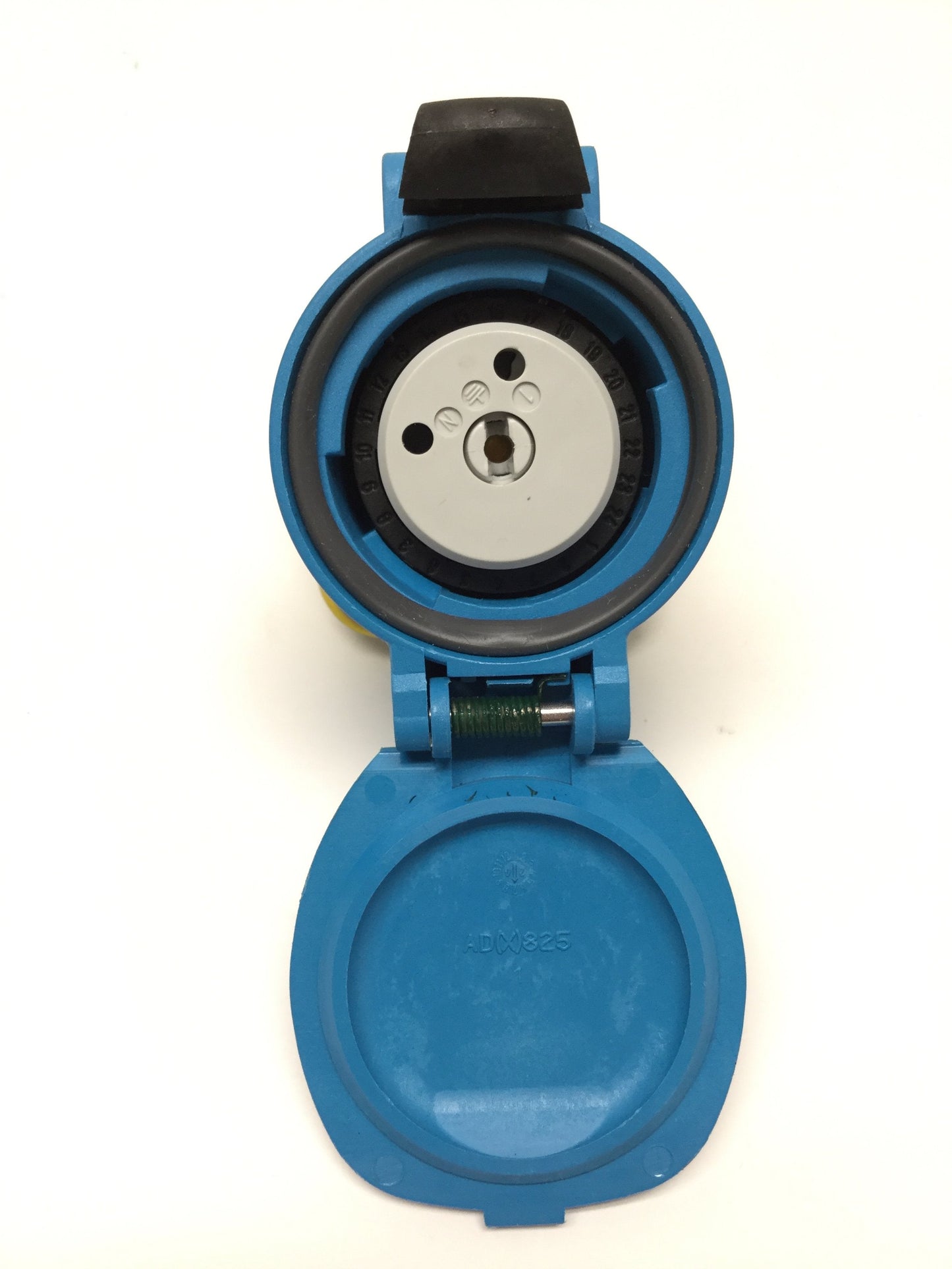 Used Meltric 63-14165 DSN20 Connector Receptacle, 120VAC 20A, 0.75HP, Type 4X, IP69