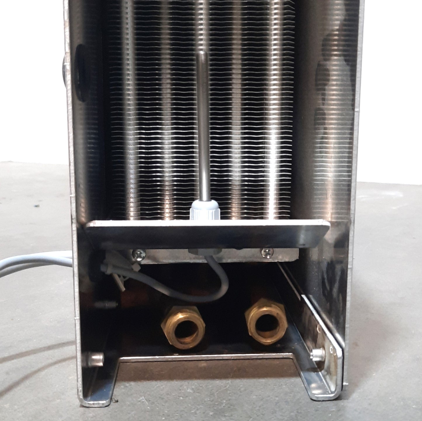 Used Mechatronics 774217 37466270 ORB Cabinet Cooler, 230VAC 10Amps Max, G1/2, PT100