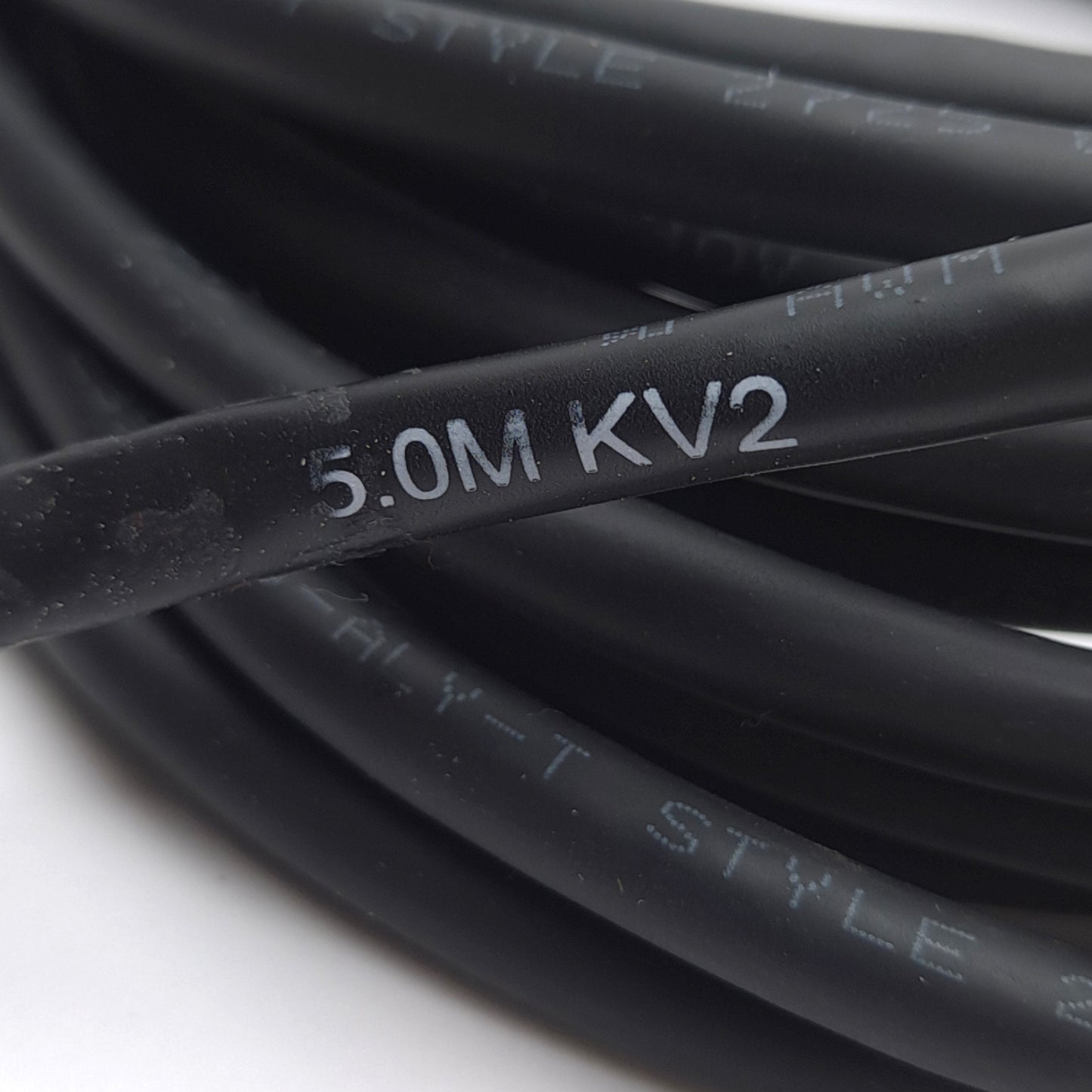 Used IDS Imaging AD00291 Interface Cable, USB 3 Micro-B to USB-A, 5m Length, Screw-In