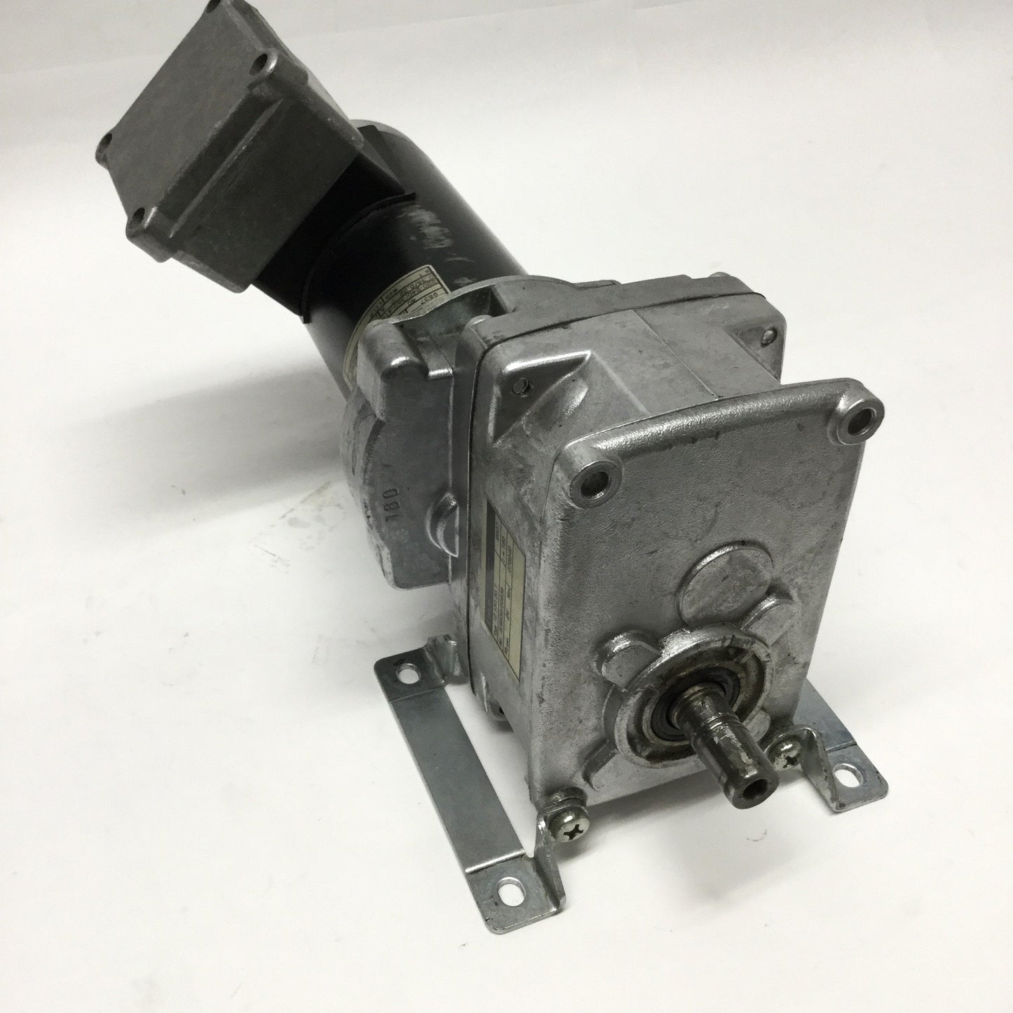 Used Lenze 13.713.47.520 3-Phase Motor 220-240/380-415VAC 50Hz, 160:1 Gear Ratio