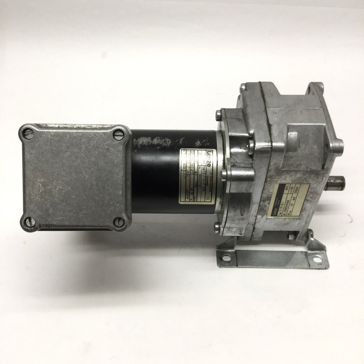 Used Lenze 13.713.47.520 3-Phase Motor 220-240/380-415VAC 50Hz, 160:1 Gear Ratio