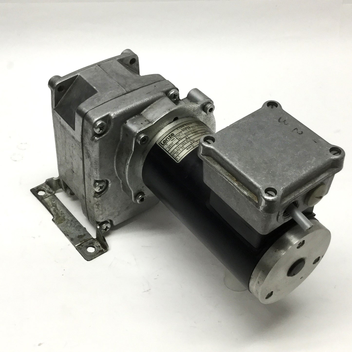 Used Lenze 13.713.47.520 3-Phase Motor 220-240/380-415VAC 50Hz, 160:1 Gear Ratio