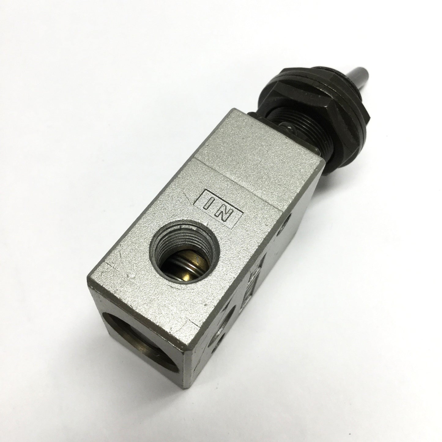 Used SMC VM230-N02-08 3-Port Mechanical Air Valve, Toggle Lever, 1/4" NPT