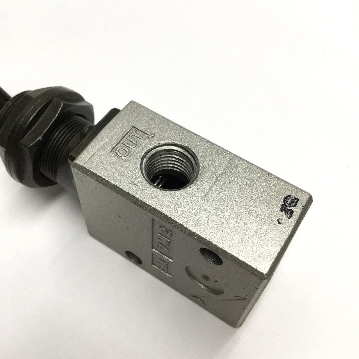 Used SMC VM230-N02-08 3-Port Mechanical Air Valve, Toggle Lever, 1/4" NPT