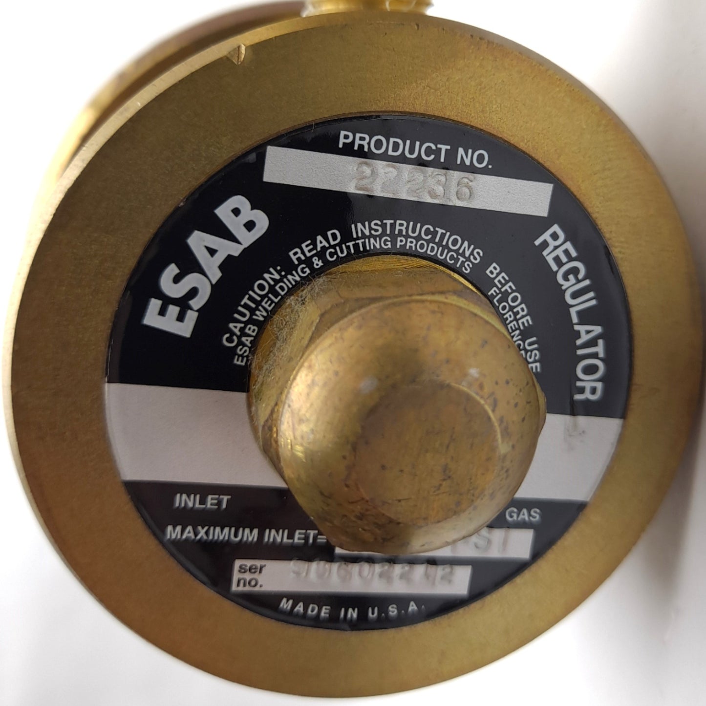 Used ESAB R-6703 22236 Pressure Regulator, 400psig In, 150psig Out, 1/2in NPT