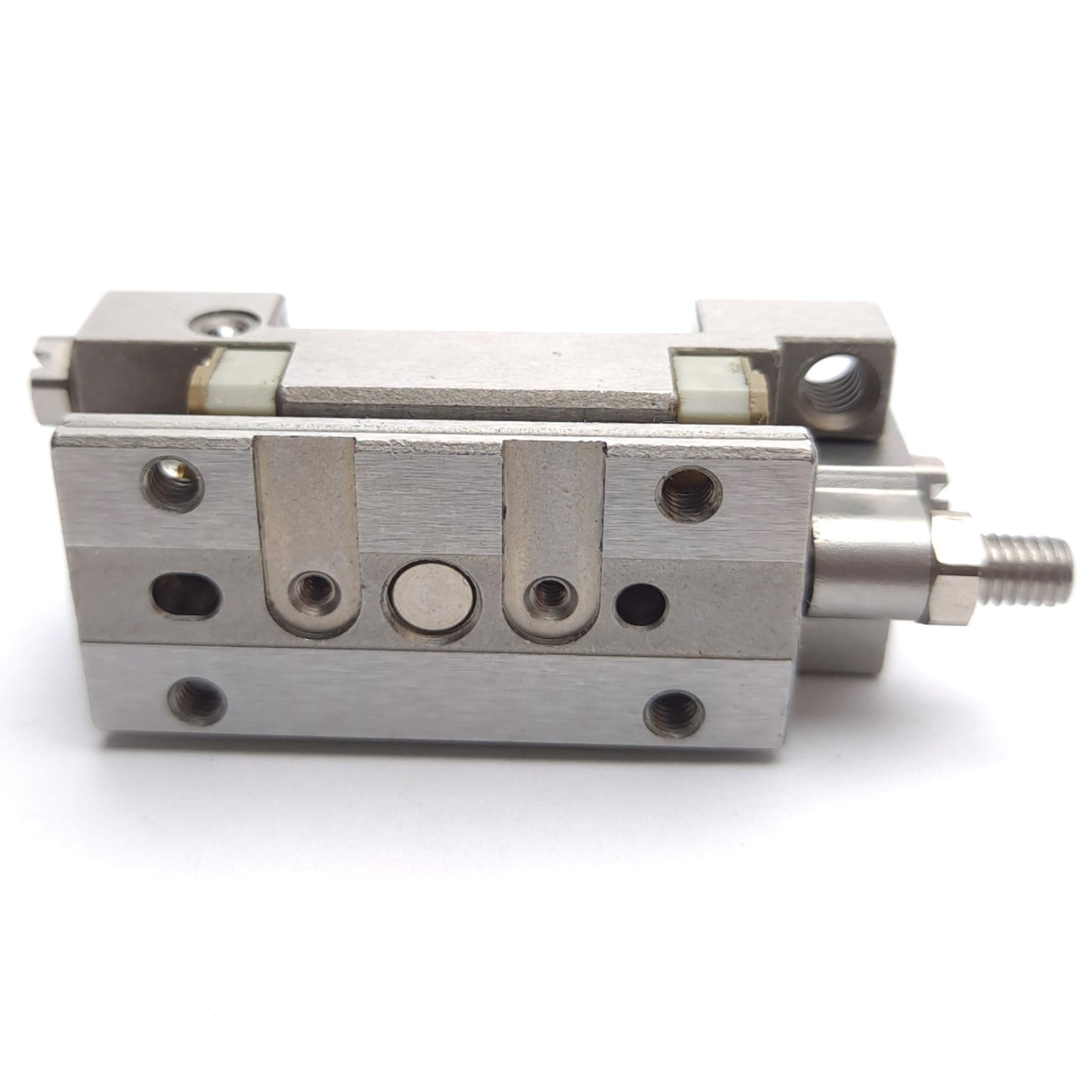 Used SMC MXP6-5CN Guided Cylinder, ø6mm Bore, 5mm Stroke, 0.15-0.7MPa, M3 x 0.5 Port