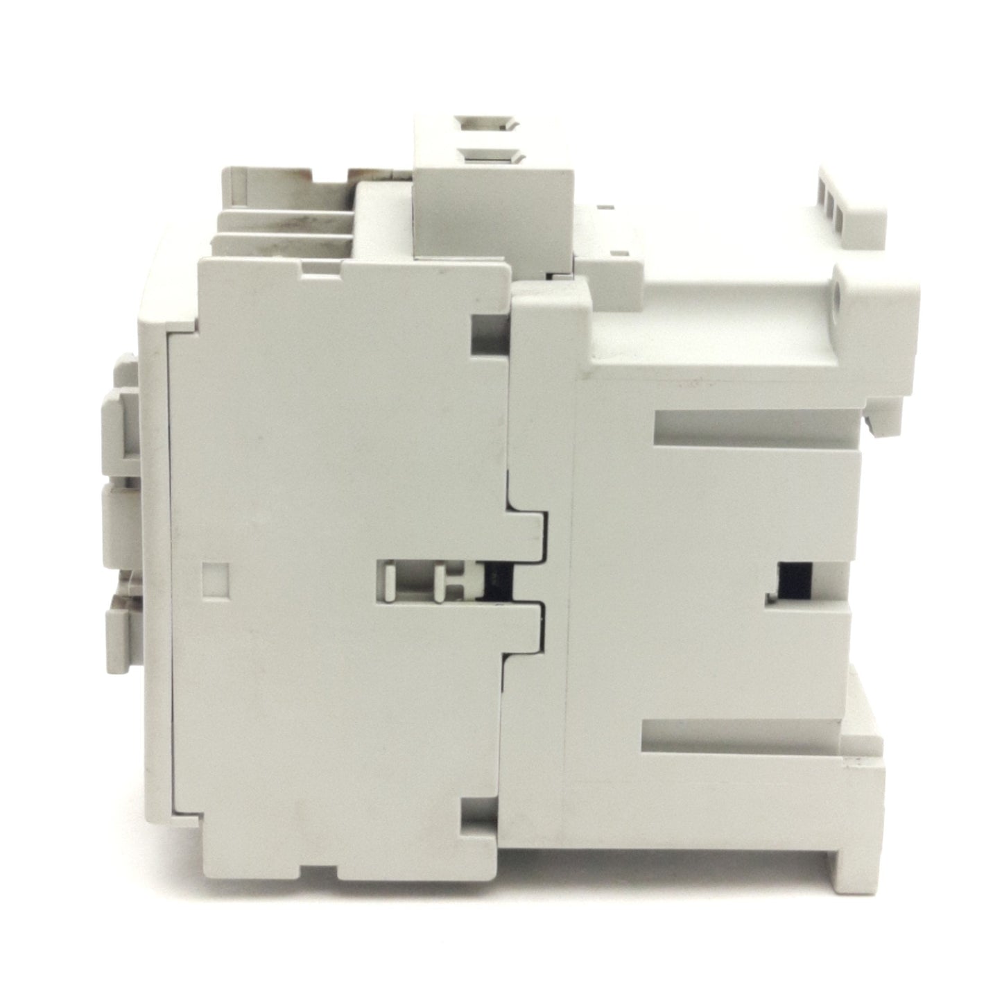 Used Allen Bradley 100-NX207 Contactor 3-Pole, 690VAC Max, 32A, 110/120V AC Coil