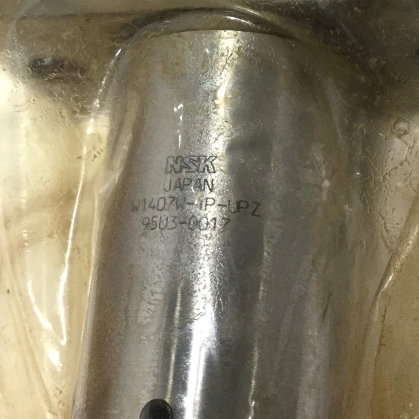 New NSK W1407W-1P-UPZ4 Ballscrew w/ Nut Ø14mm, 4mm Lead, 650mm Travel